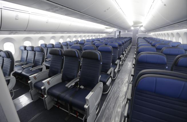 Senate Rejects Plan to Stop Airline Seats Shrinking