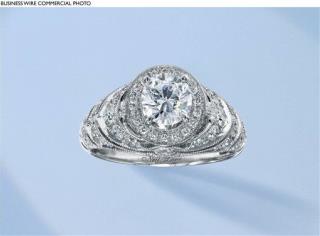 Report: Kay Jewelers Swaps Diamonds With Fakes