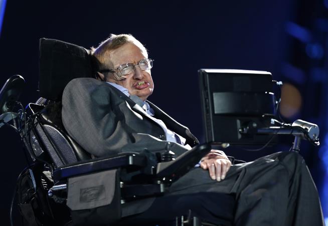 Stephen Hawking: I Can't Explain Trump
