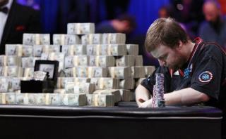 World Series of Poker Player Leaves $7K in Uber