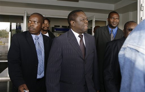Tsvangirai Returns to Zimbabwe