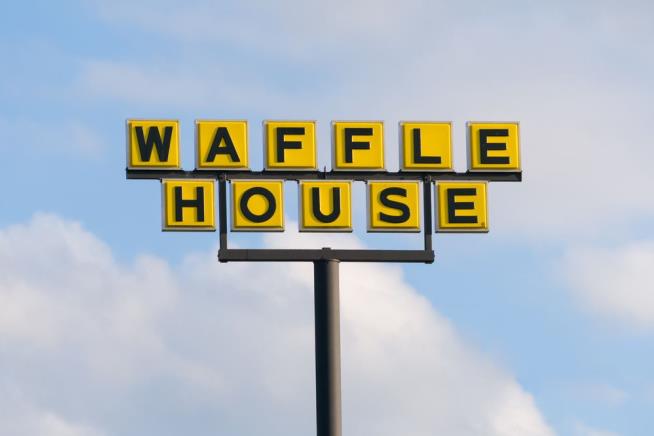 Charges: Maid Tried to Blackmail Ex-Waffle House CEO Using Sex Tape