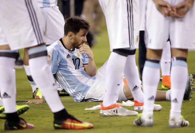 Messi Chokes, Abruptly Ends International Career
