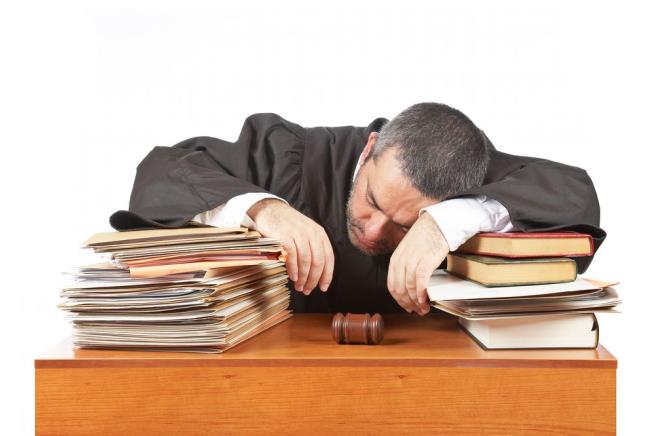 Sleepy Judge Keeps Falling Asleep During Trial