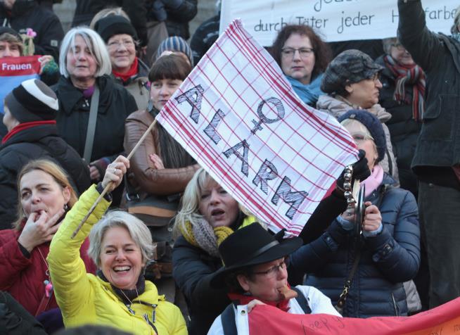 German Rape Victims Now Don't Have to Prove They Resisted