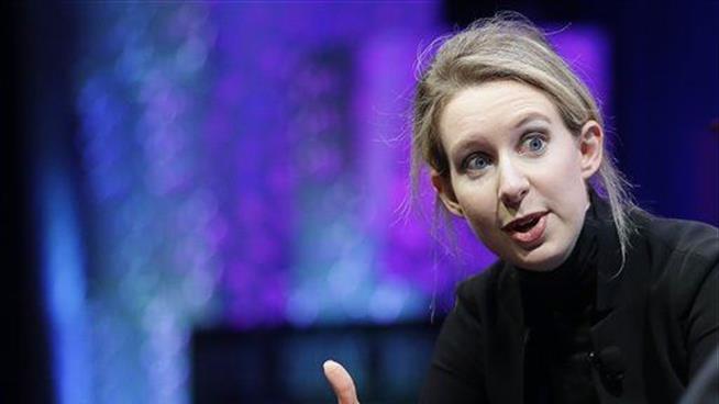 Theranos Chief Banned From Running Labs for 2 Years