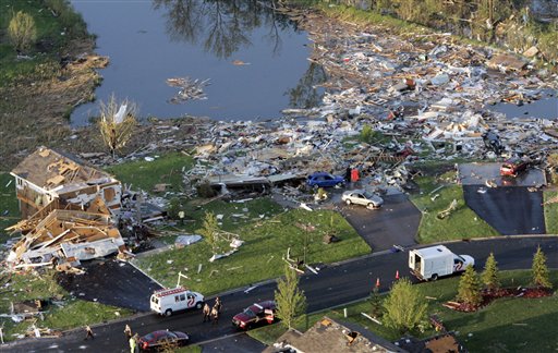 8 Killed as Tornadoes Hammer Midwest