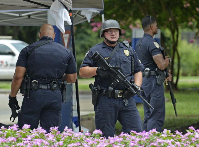 Police 'No Active Shooter Scenario' in Baton Rouge