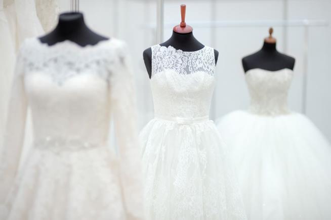 Cops: Bridal Shop Co-Owner Spotted Naked in Store Window