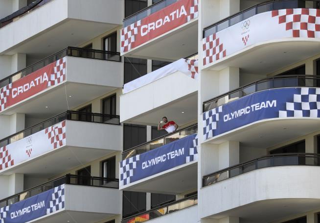 Australians Report Theft from Olympic Village