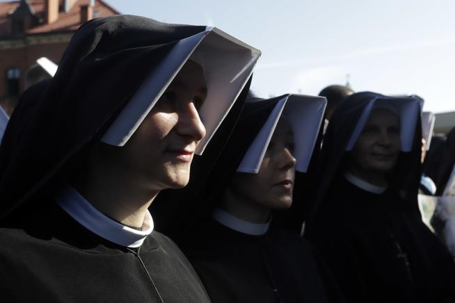 Police: Nun Has No Cash, So Robber Takes Rosary