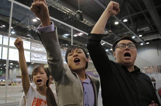 Pro-Democracy Candidates Win Big in Hong Kong