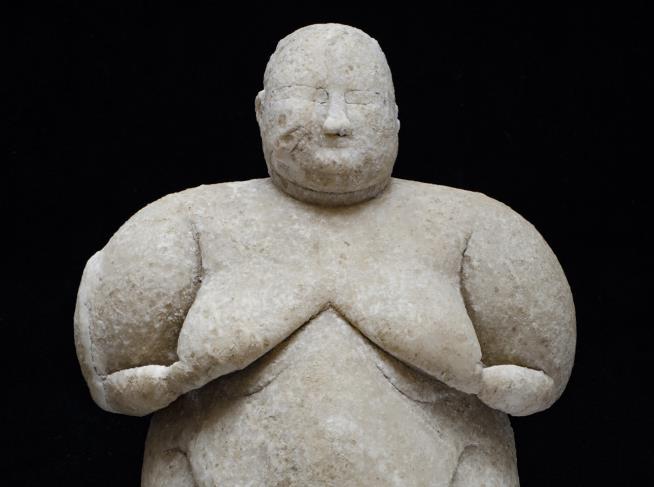 Rare, Ancient Female Figurine Uncovered