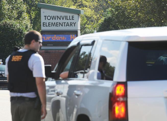 2 Kids, 1 Teacher Injured in SC Elementary School Shooting