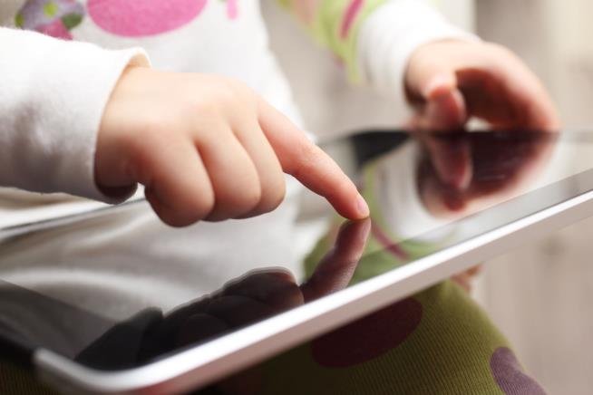 Doctors Toss the 'No Screen Time Before Age 2' Rule