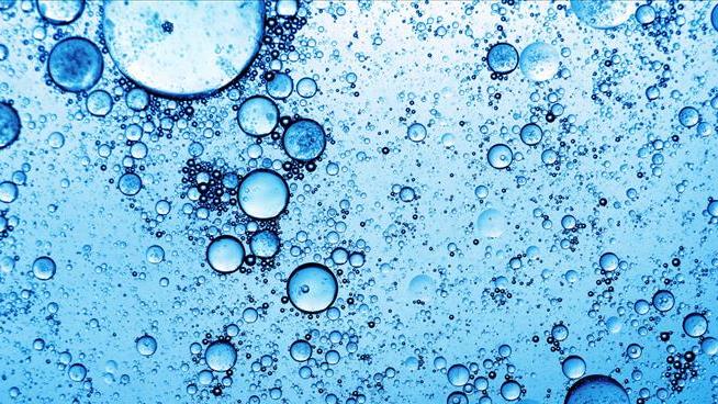 The Bubbles in Seltzer Water Are Tricking You