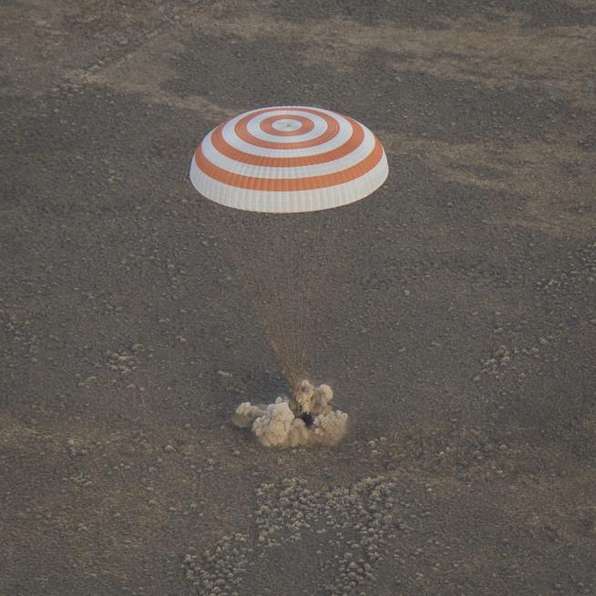 Soyuz Returns 3 From ISS