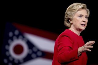 #HillaryForPrision Trends on Twitter Amid Accusations of Censorship