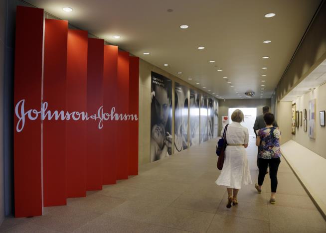 Johnson & Johnson Ordered to Pay $1B Over Hip Implants