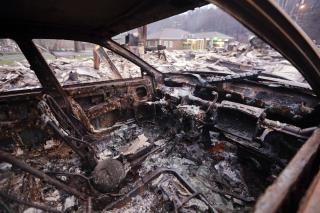 2 Teens Charged in Devastating Gatlinburg Wildfire