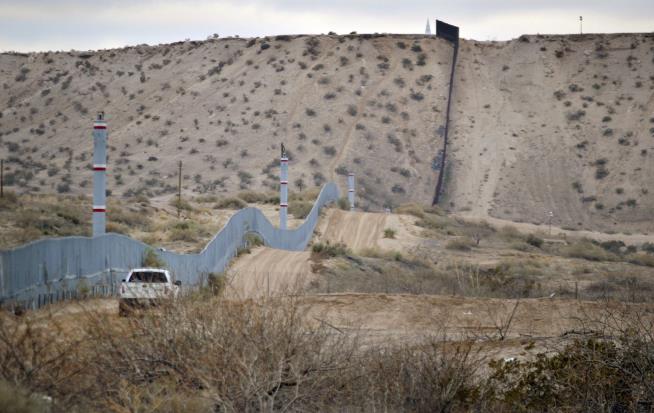 Report: Border Patrol Uses Desert to Kill Migrants