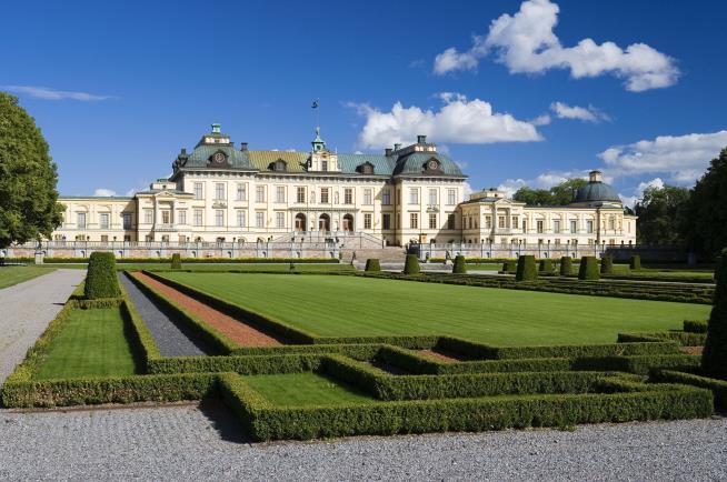 Queen Says 'Friendly' Ghosts Haunt This Palace