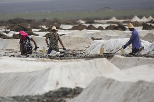 China Will Start Easing Its 2,000-Year-Old Salt Monopoly