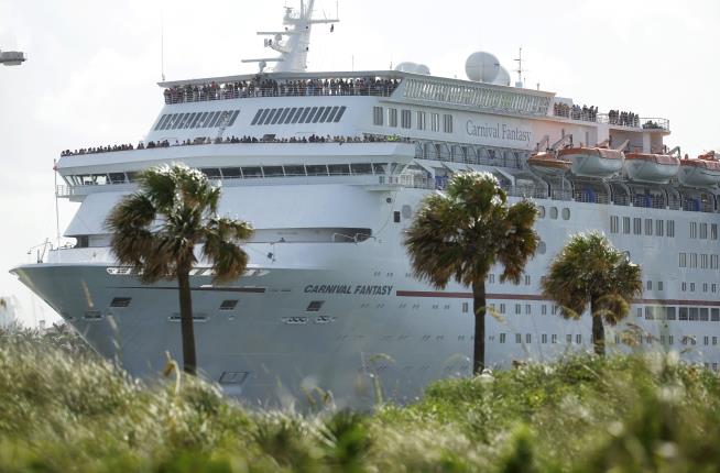 Carnival Hopes Cruisers Will Trade Privacy for Convenience