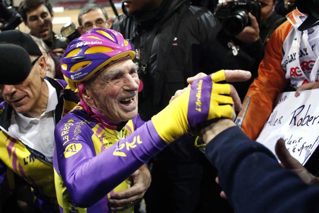 At 105, Cyclist Sets New Record