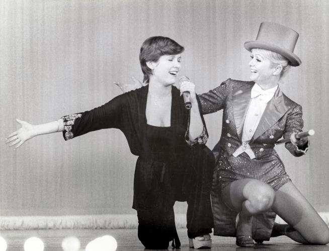 5 Reveals From Carrie Fisher- Debbie Reynolds Documentary
