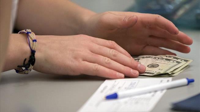 Patient Bank Teller Steals $10K a Month for a Decade