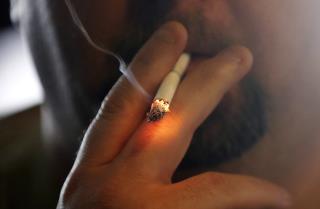 If Dad Smokes, He May Pass an Unwanted Trait to Kids
