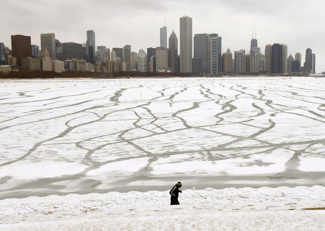 Chicago's Winter Is Lacking One Key Thing