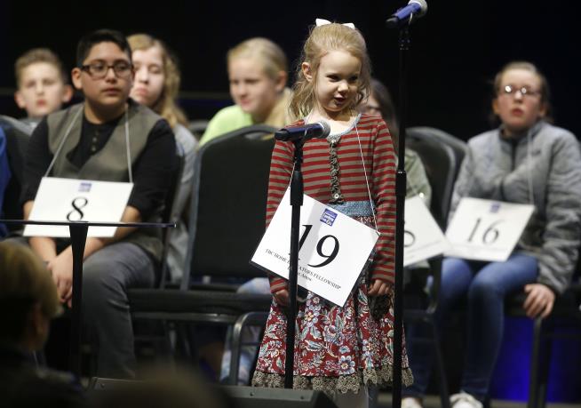 This 5-Year-Old Is A-w-e-s-o-m-e at Spelling