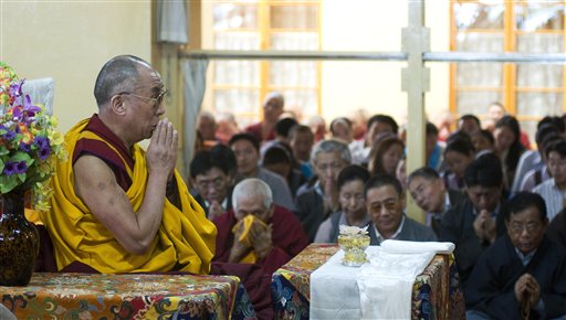 Dalai Lama's Advice Runs to Earthier Tones