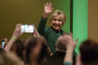 Clinton 'Ready to Come Out of the Woods'