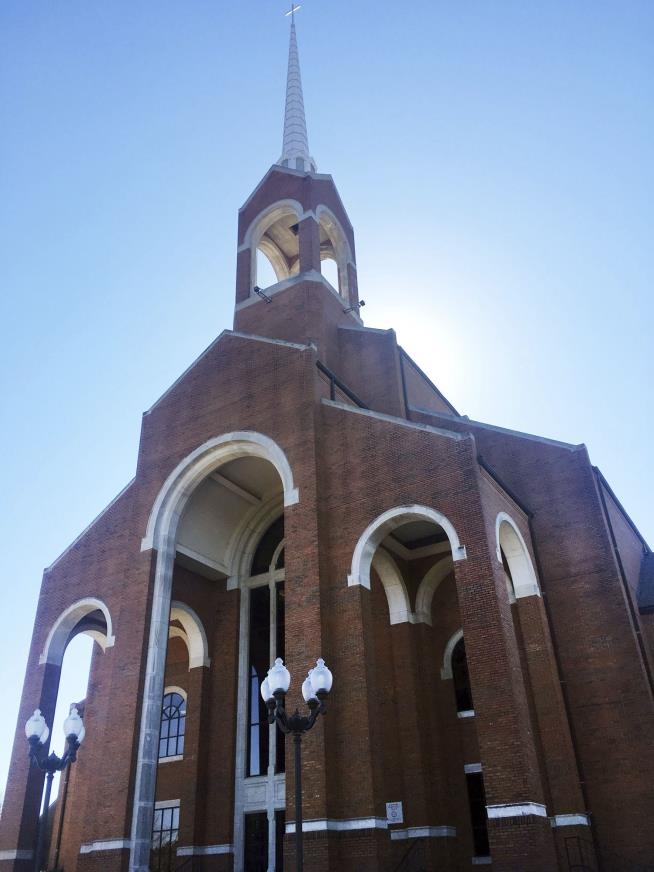 Bill to Let Church Create Police Force Advances in Alabama