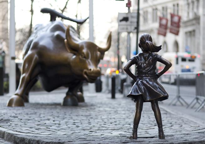 Should 'Fearless Girl' Stay?