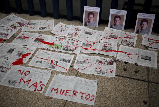 Citing Journalists' Murders, Mexican Newspaper Closes