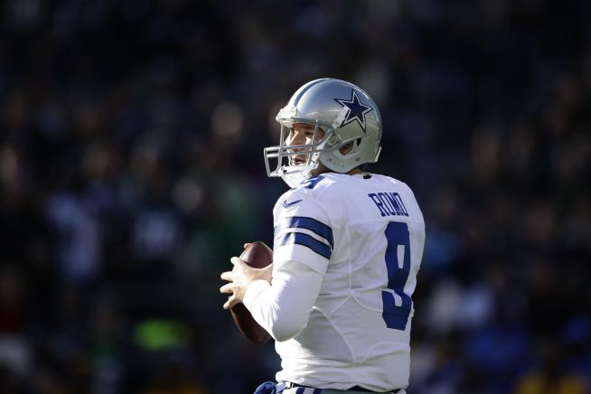 Report: Tony Romo Leaving NFL for New Gig
