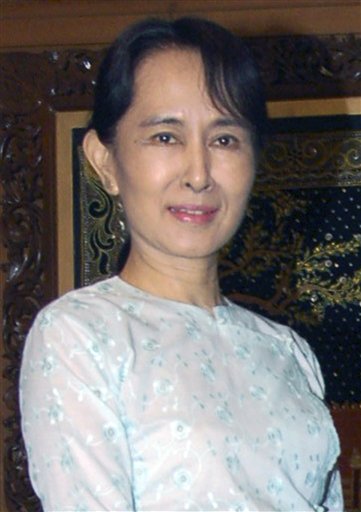Activist Suu Kyi Should be Flogged: Burma Junta