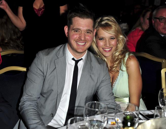 Michael Buble's Son Doing Well After Cancer Treatment