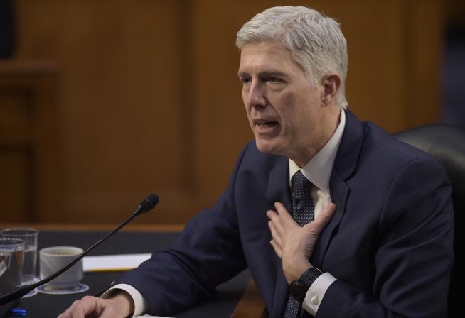 Gorsuch Asks First Questions as Supreme Court Justice