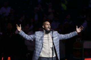 Guy Sues R. Kelly for Having Affair With His Wife