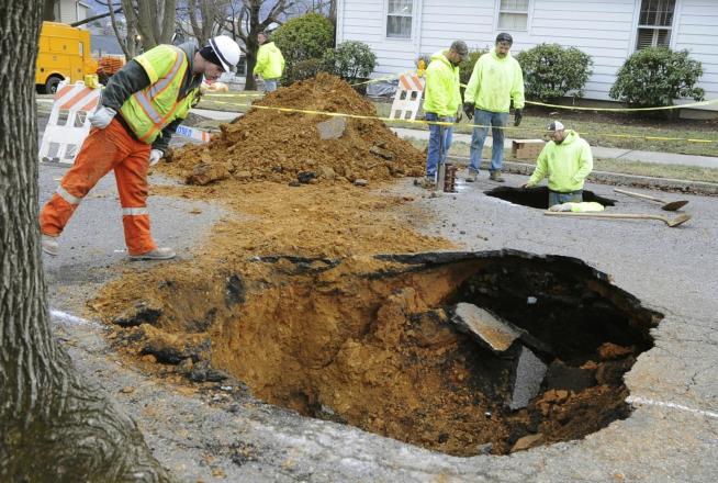 Sinkholes Caused by Bad Infrastructure on the Rise