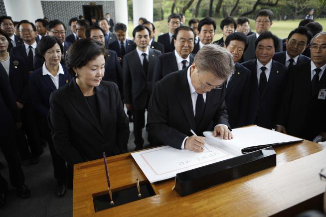 S. Korea's New Leader Willing to Visit Pyongyang