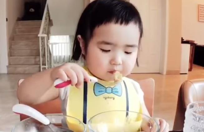 Chinese Toddler's Route to Fame: Her Appetite