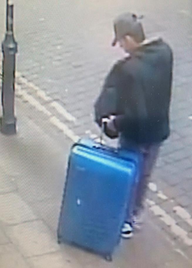 Police: Concert Bomber Seen With Blue Suitcase