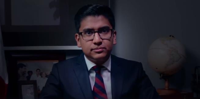 Crafty Politician Channels Frank Underwood, Goes Viral