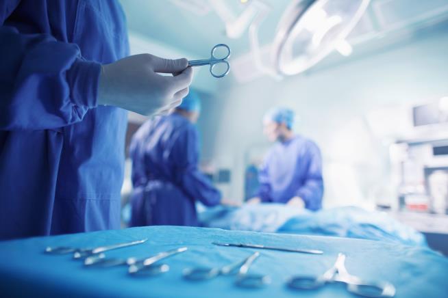 Man Gets $870K After Doctor Removes Wrong Testicle